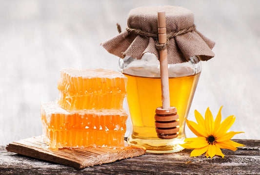 Dlaczego warto wybierać miód naturalny?